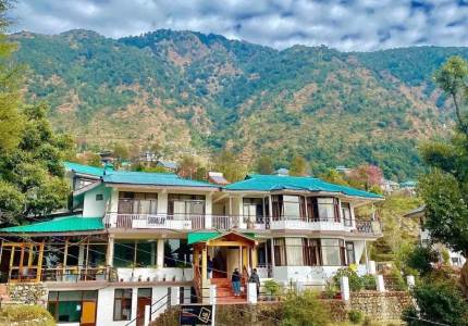 From Golden Temple to Peaceful Peaks