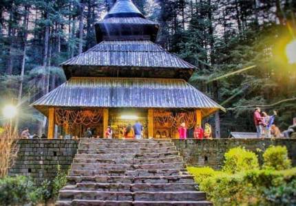 Himachal Dream Drive: Golden to Snowy Peaks