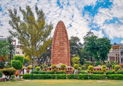 Amritsar Taxi Rental Service