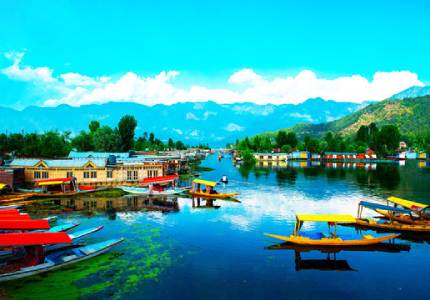 Kashmir Discovery Tour from Chandigarh